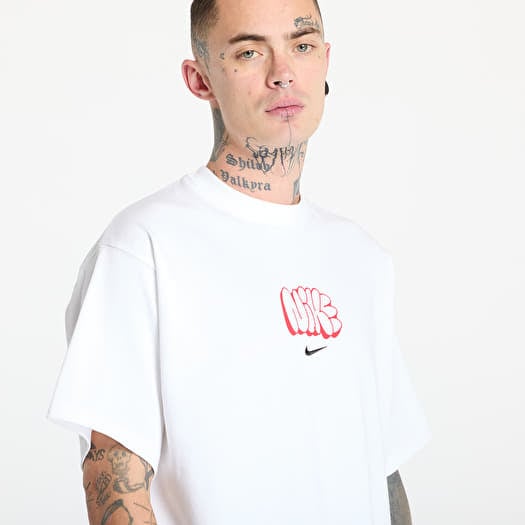 Swoosh nike t shirt cheap