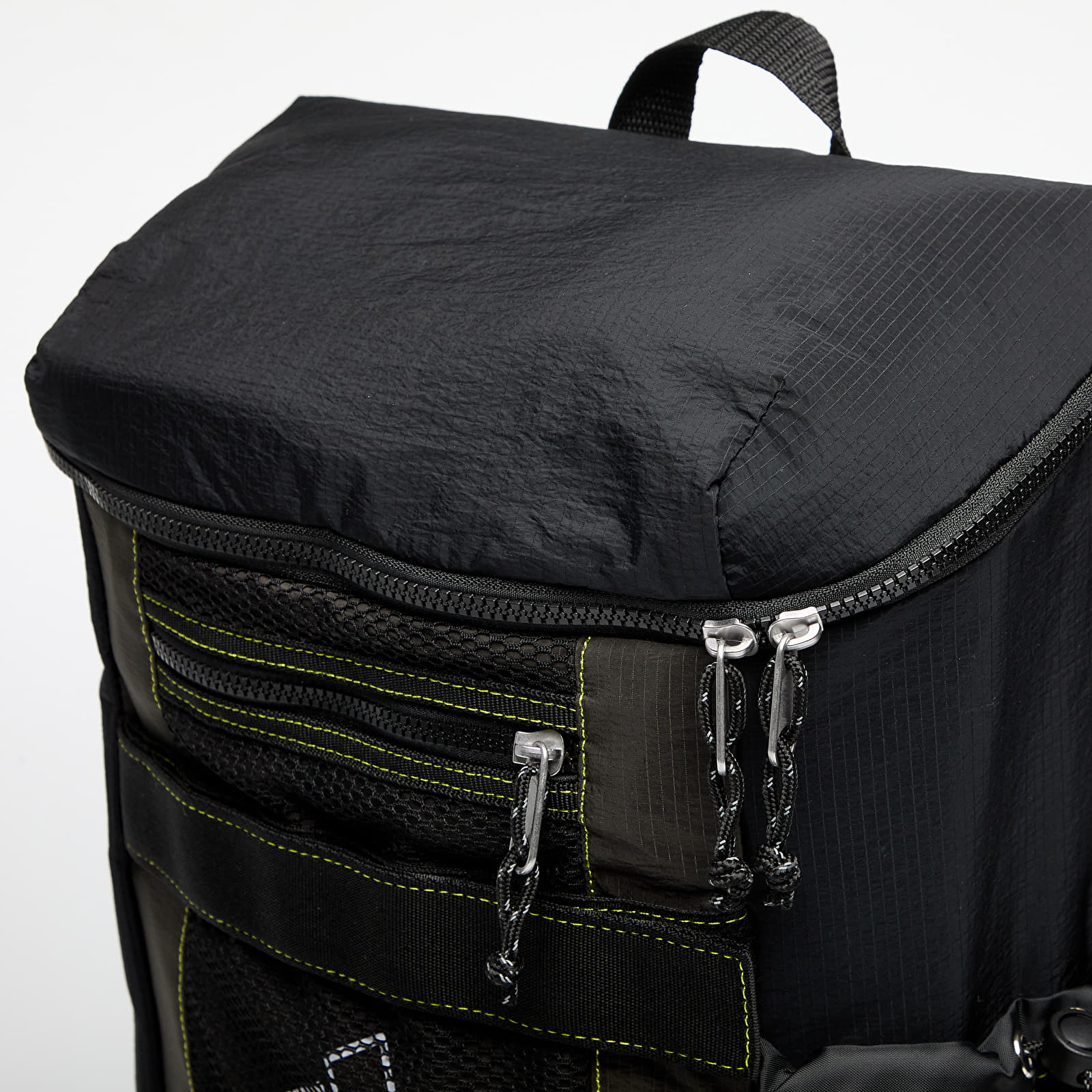 Plecaki męskie adidas Backpack Black/ Shadow Olive