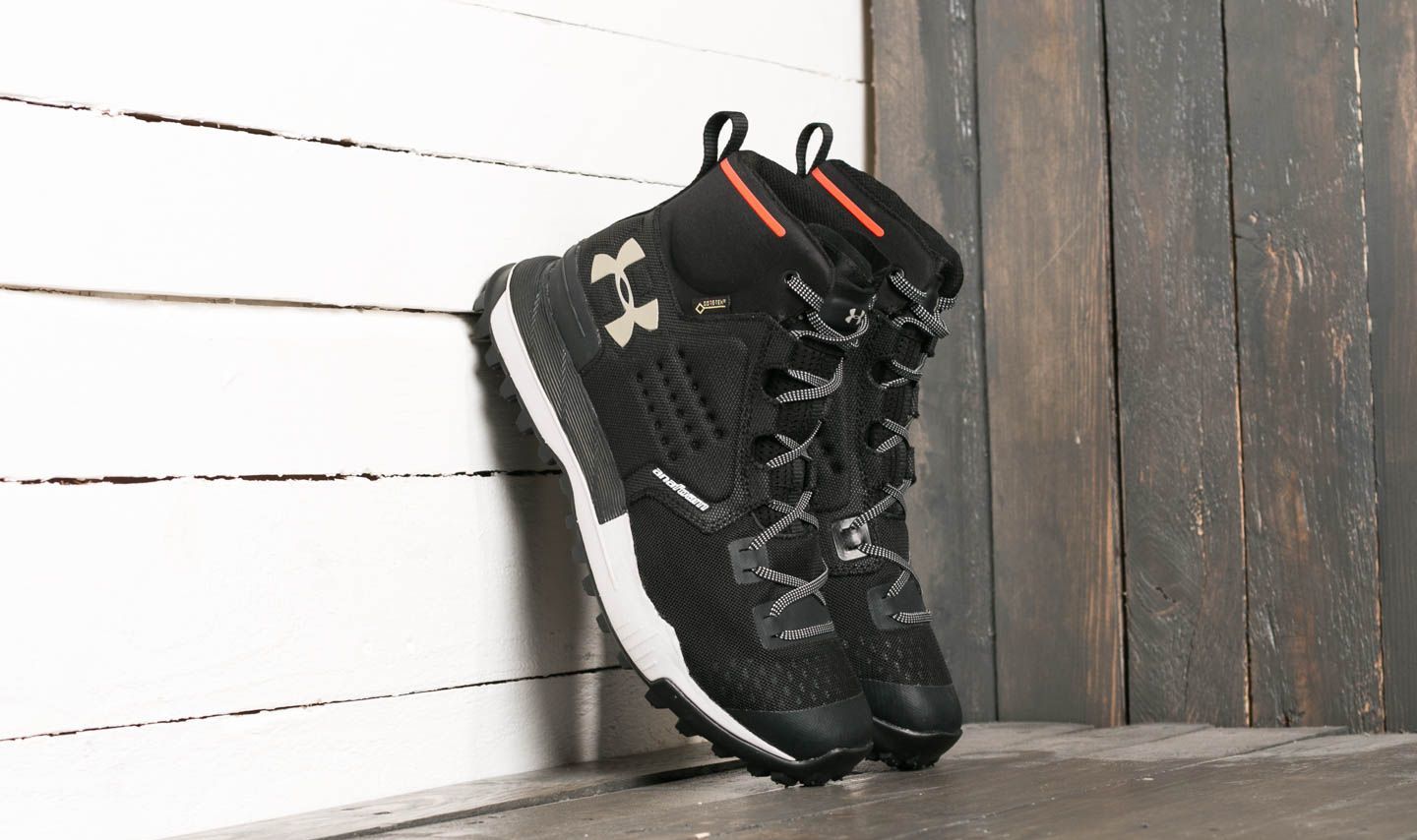 Ua newell hot sale ridge low gtx