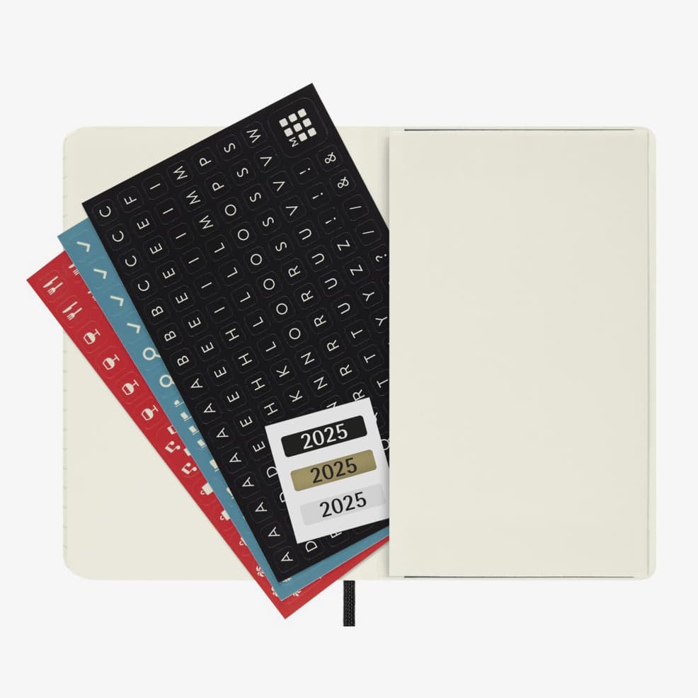 Diáře a zápisníky Moleskine Plánovací Zápisník 2025 Měkký S Černý