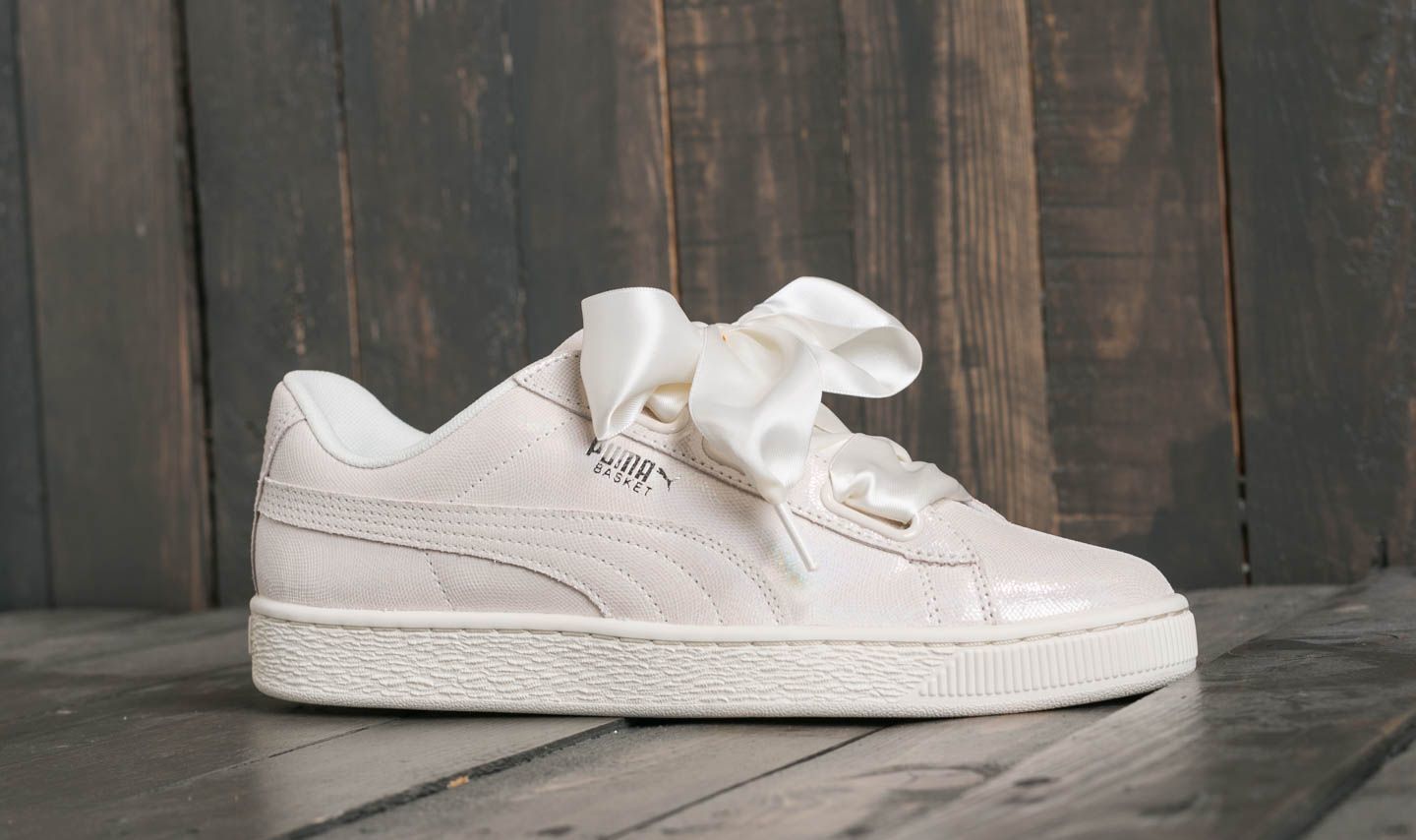 Basket heart hot sale white puma