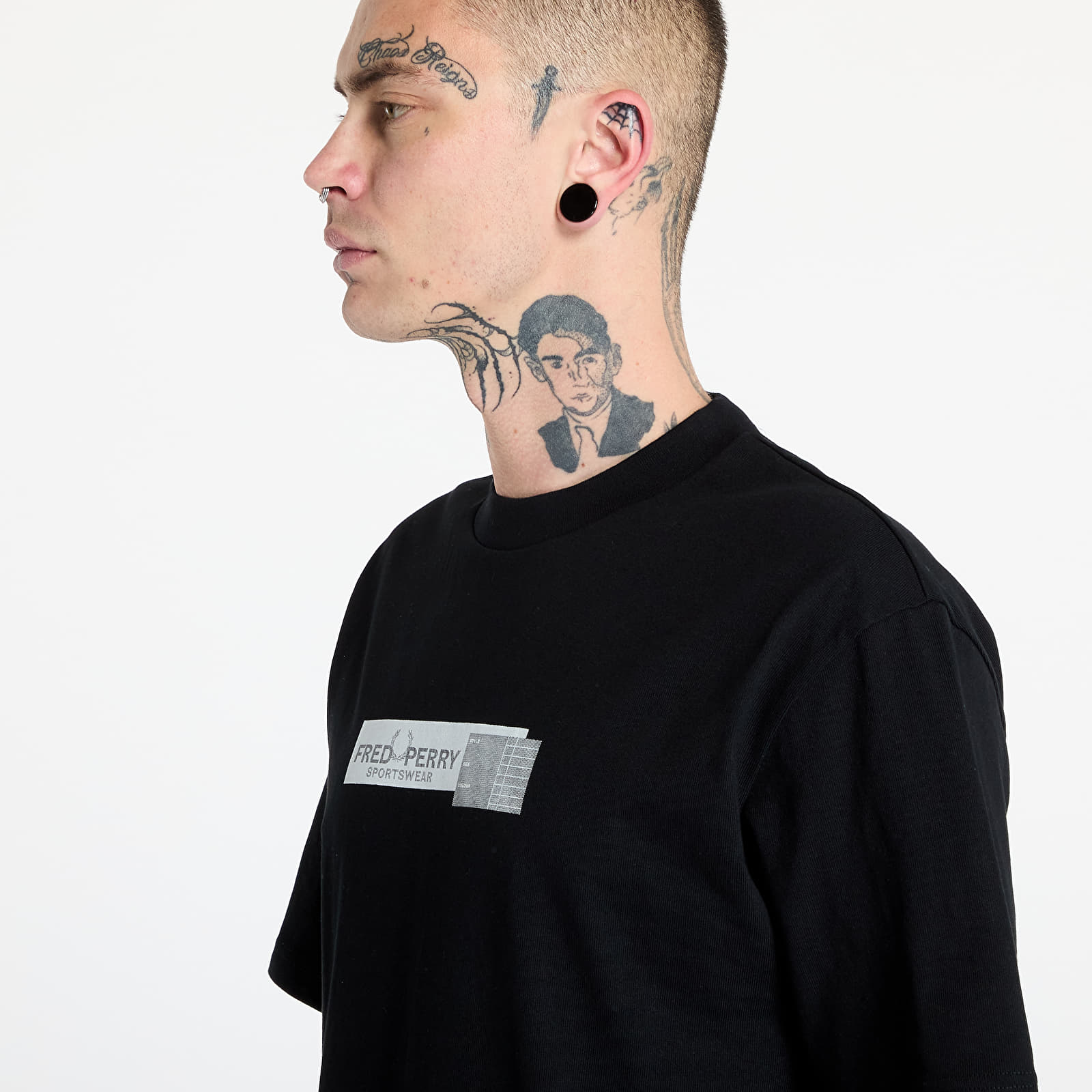 Trička FRED PERRY Archive Graphic T-Shirt Black