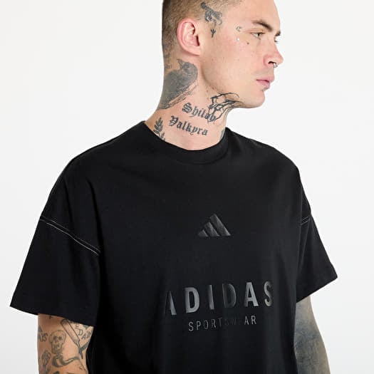 T Shirt Adidas All SZN Graphic T Shirt Black M