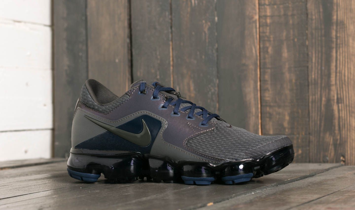 Midnight on sale fog nike