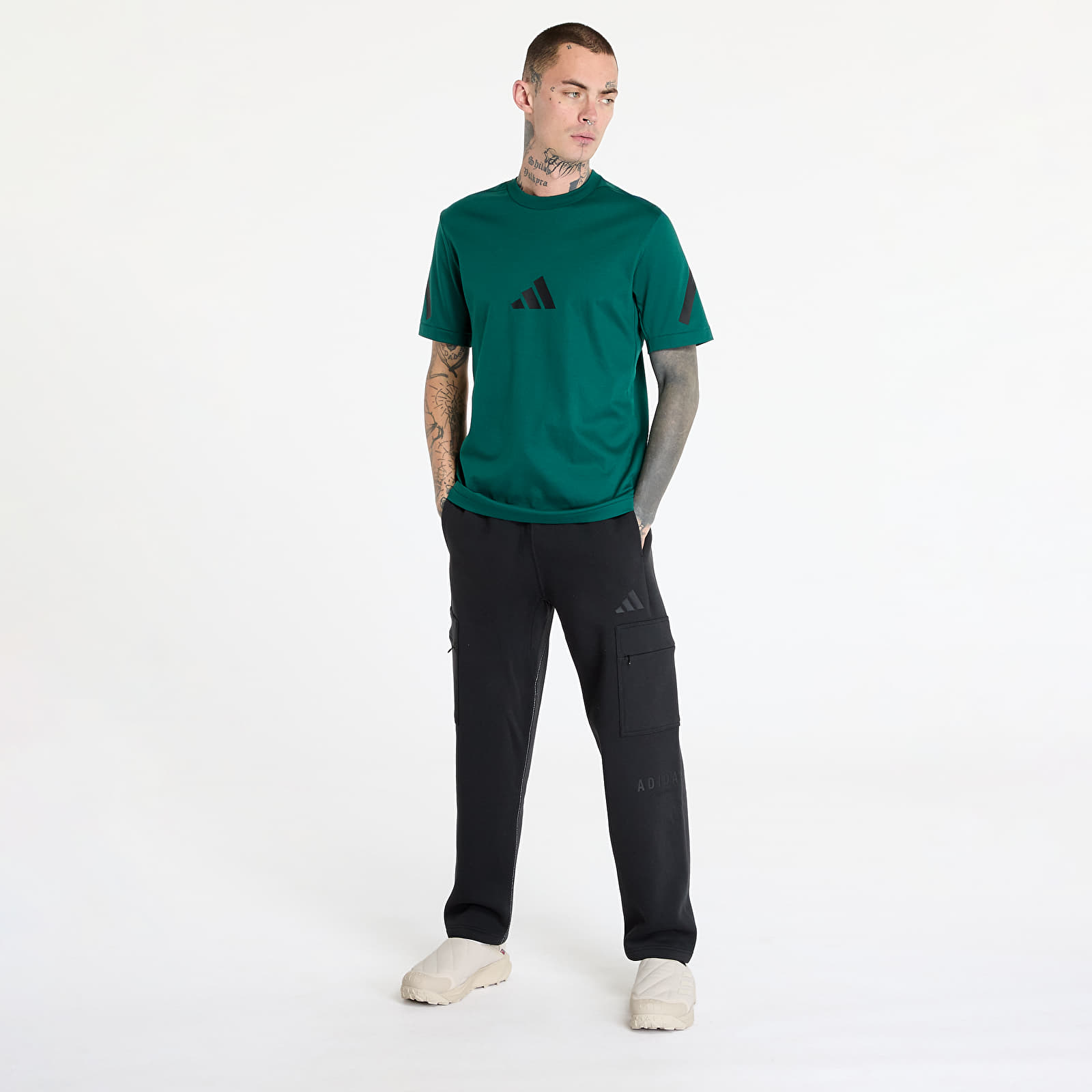 Tepláky adidas All Szn Graphic Loose Cargo Pants Black