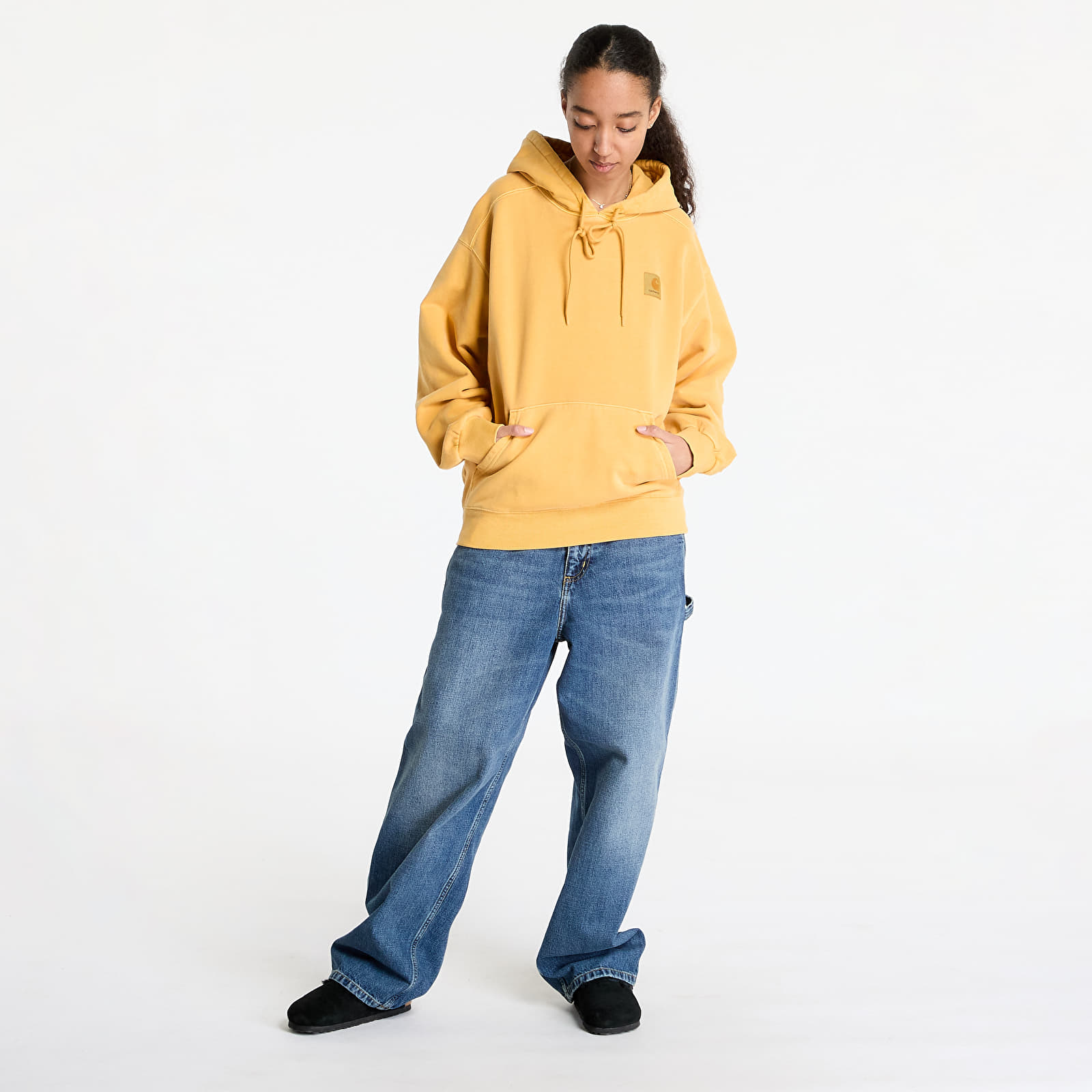 Bluzy Carhartt WIP Hooded Vista Sweat UNISEX Winter Spice Garment Dyed