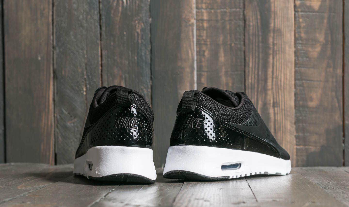 Nike air max thea jacquard in the dark best sale