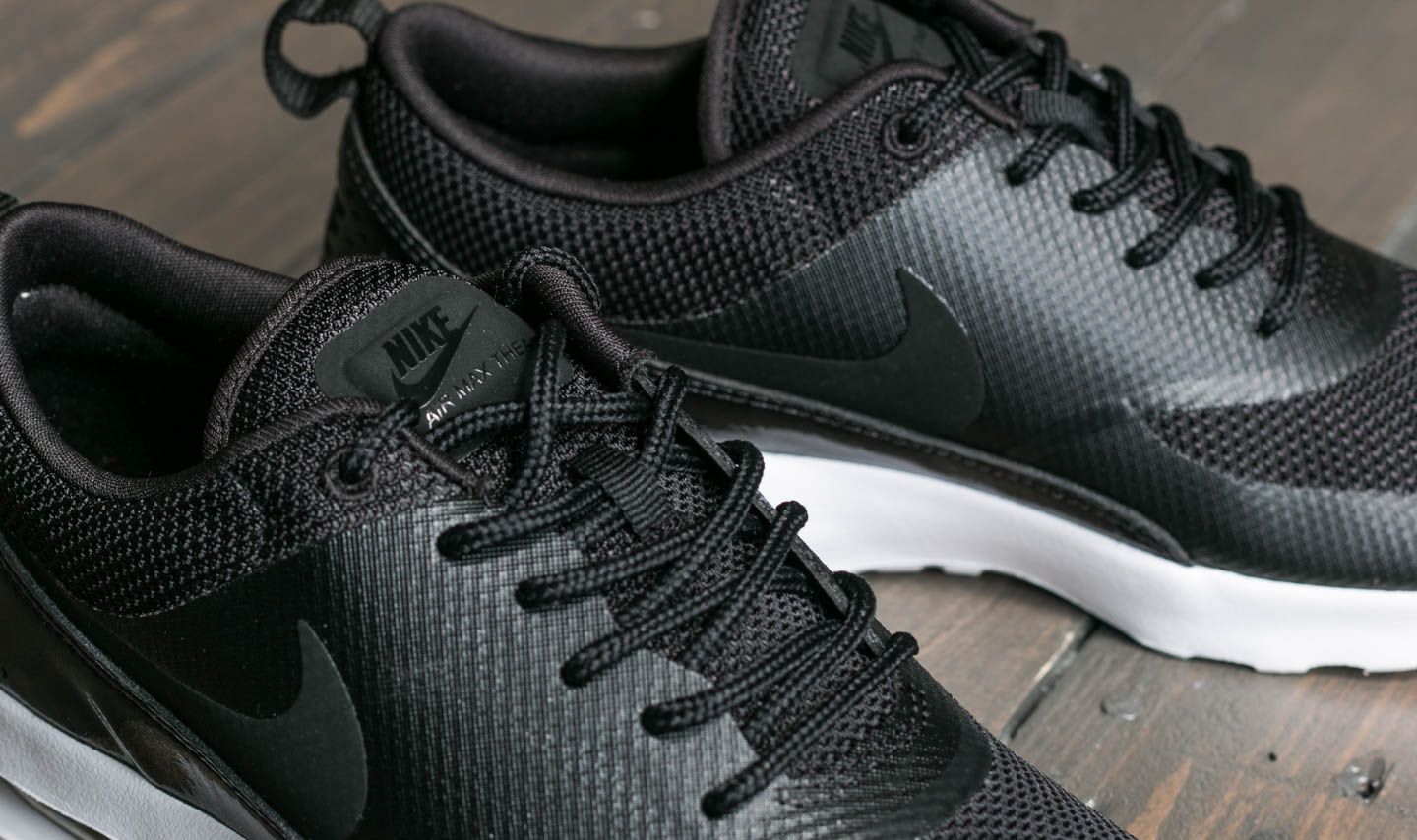 Damen Sneaker und Schuhe Nike Wmns Air Max Thea Black/ Black-White