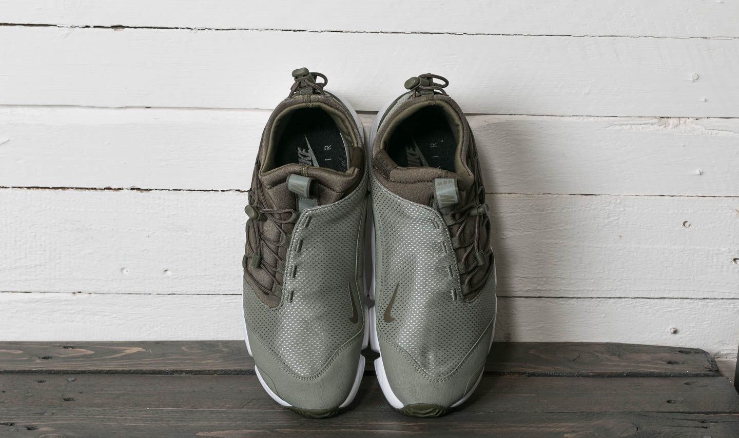 Scarpe uomo Nike Air Footscape Utility DM Medium Olive/ Medium Olive
