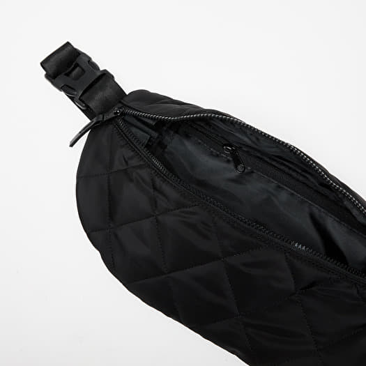 GroundY×NEW ERA WAIST BAG Hip bags New Era Quilted Waist Bag Black | Footshop