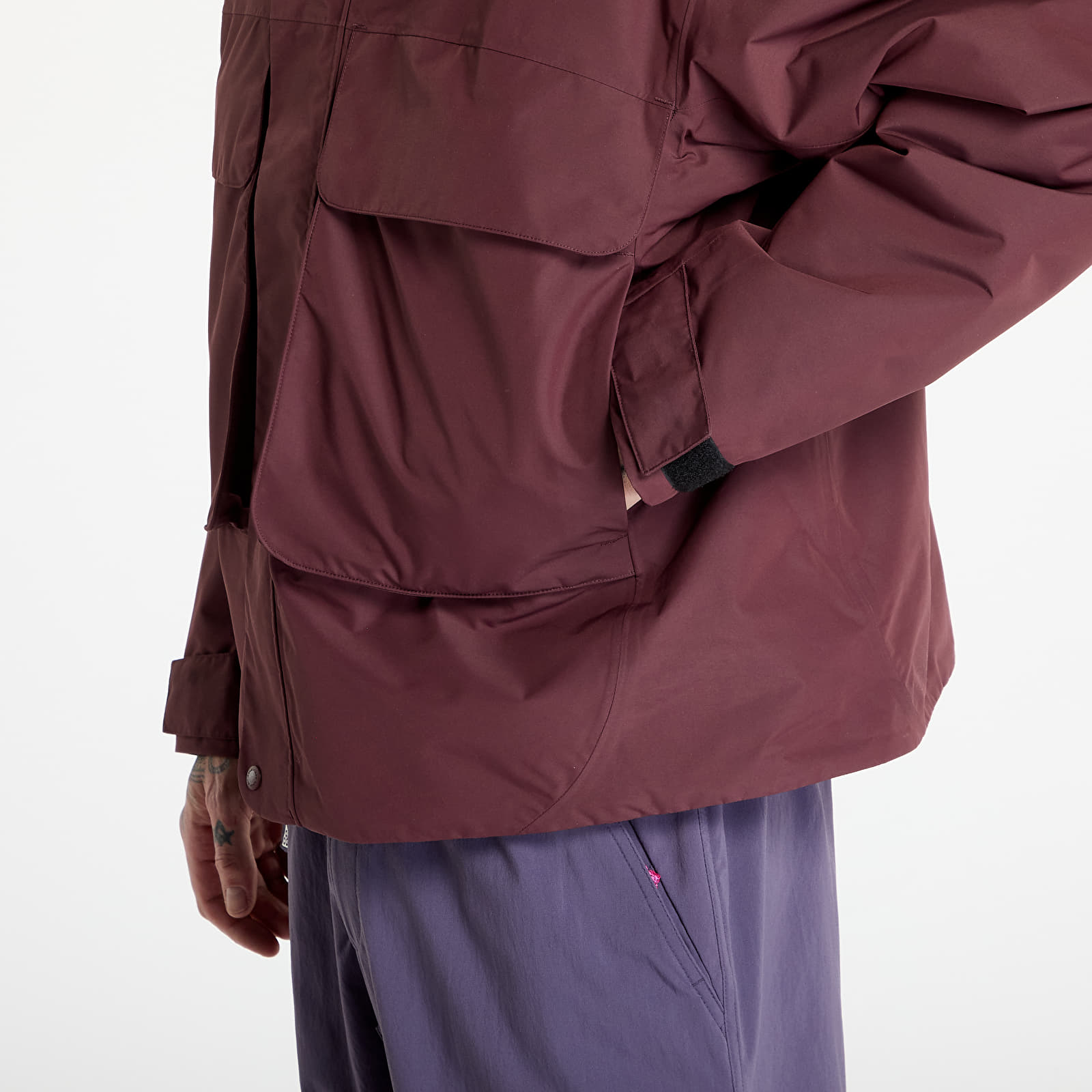 Jassen Nike ACG "Skull Peak" Men's Storm-FIT ADV PrimaLoft® Jacket Burgundy Crush/ Beyond Pink/ Summit White