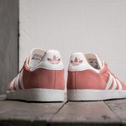 Adidas originals womens gazelle shop trainers ash pearl / white