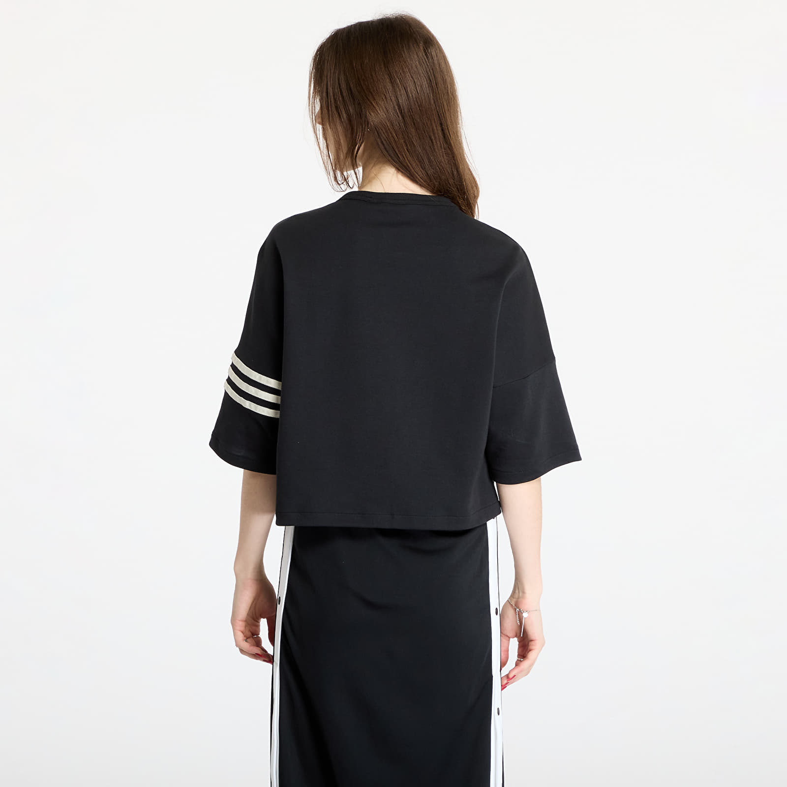 Pólók adidas Neuclassics T-Shirt Black/ Cream White