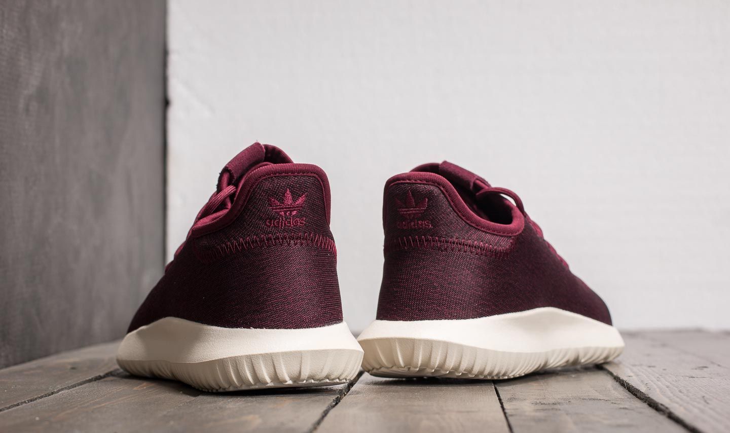 Γυναικεία παπούτσια adidas Tubular Shadow W Maroon/ Maroon/ Off White