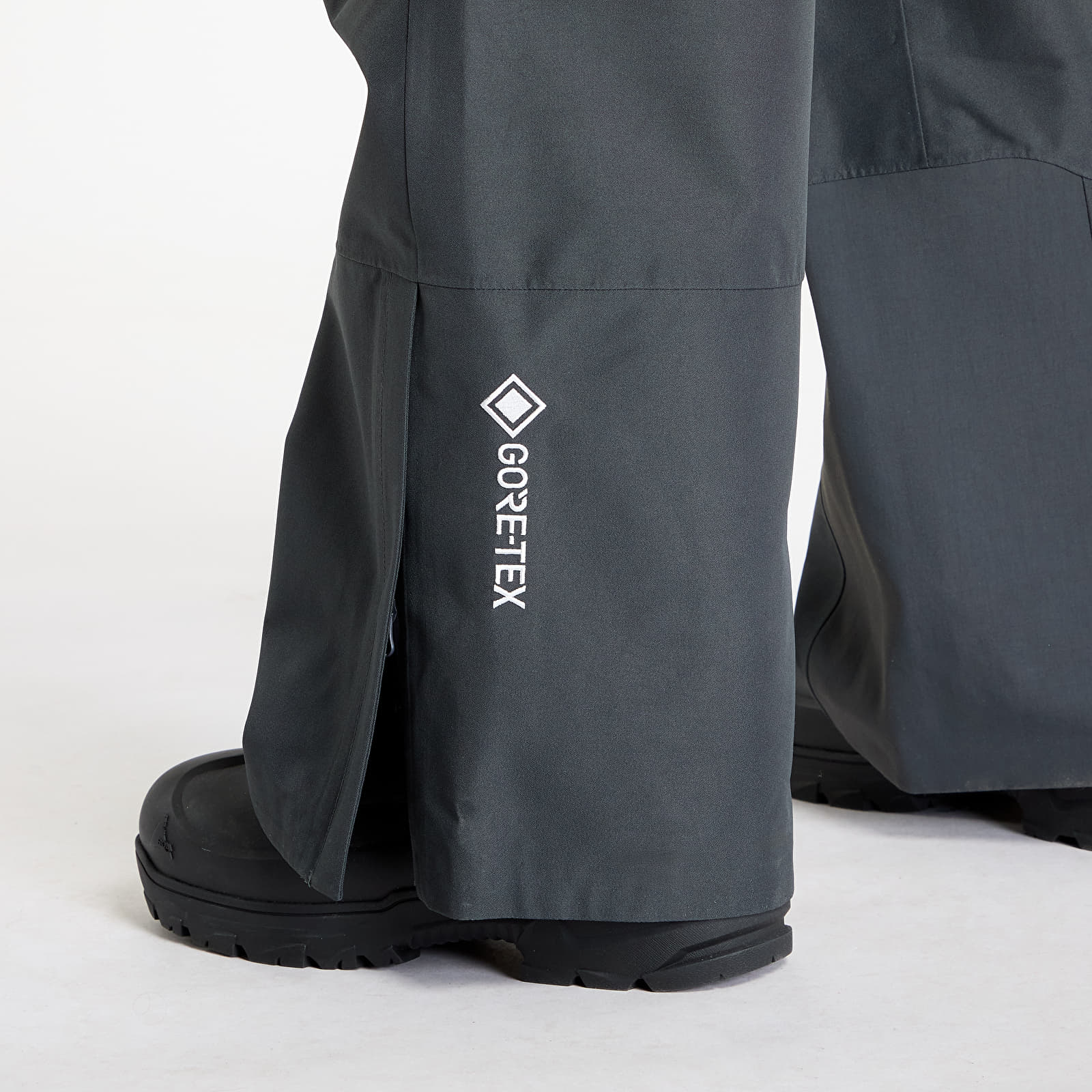 Hosen und Jeans Nike ACG "Chena Vortex" Storm-FIT ADV Bibs Anthracite/ Anthracite/ Summit White