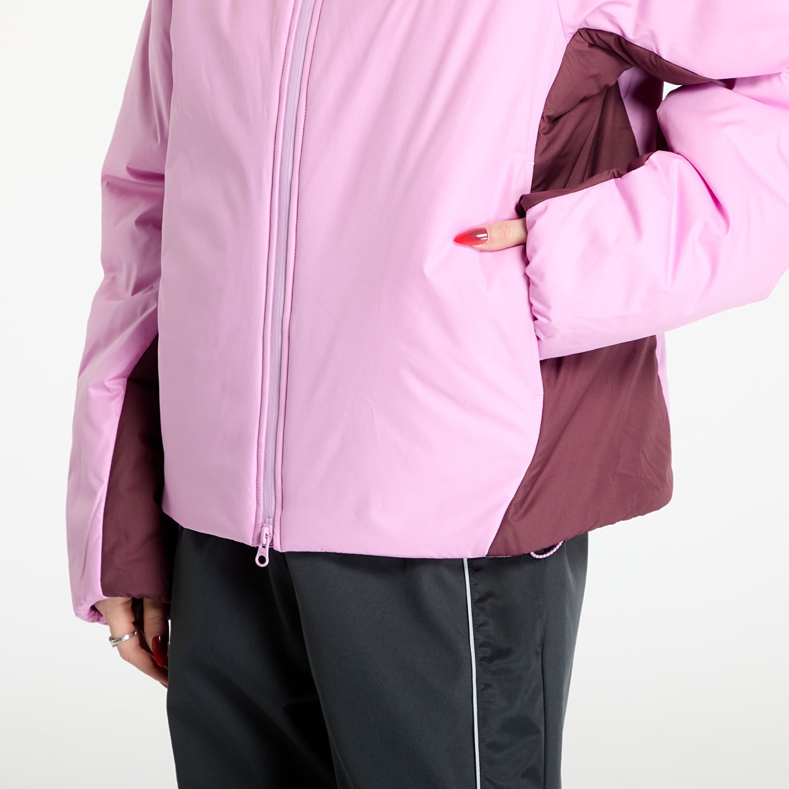 Női kabátok Nike ACG "Rope de Dope" Women's Therma-FIT ADV Jacket Beyond Pink/ Burgundy Crush/ Summit White