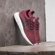 Women's shoes adidas Swift Run W Maroon/ Maroon/ Ftw White | Footshop