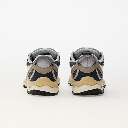 Pantaloni mizuno shopping shop lucidi