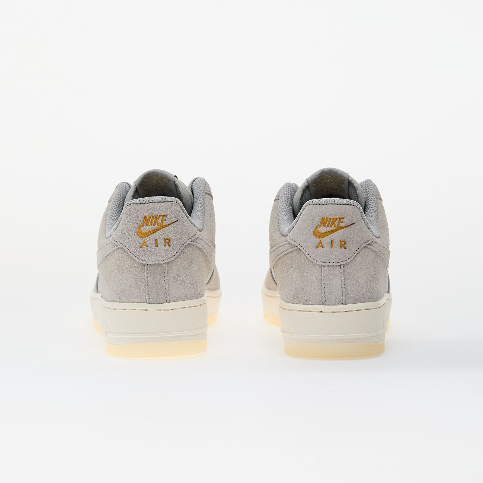 Încălțăminte și sneakerși pentru bărbați Nike Air Force 1 '07 Lv8 Lt Smoke Grey/ Lt Smoke Grey