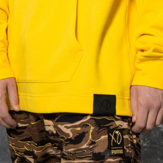 Hoodies and sweatshirts PUMA x XO Oversize Hood Cyber Yellow Footshop