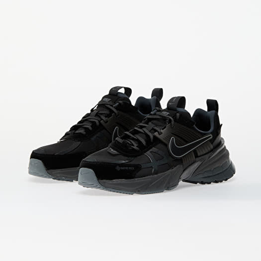 Nike Sportswear V2K RUN - Sneakersy niskie/czarny - Zalando.pl