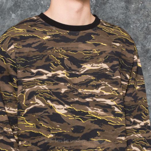 Puma x xo oversized crew outlet