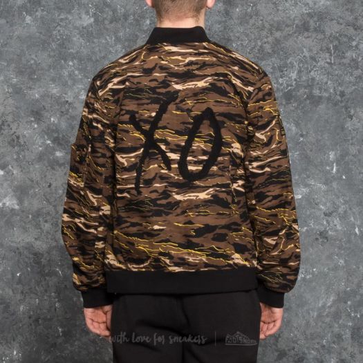 Jackets PUMA x XO Camo Bomber Black Camo AOP Footshop