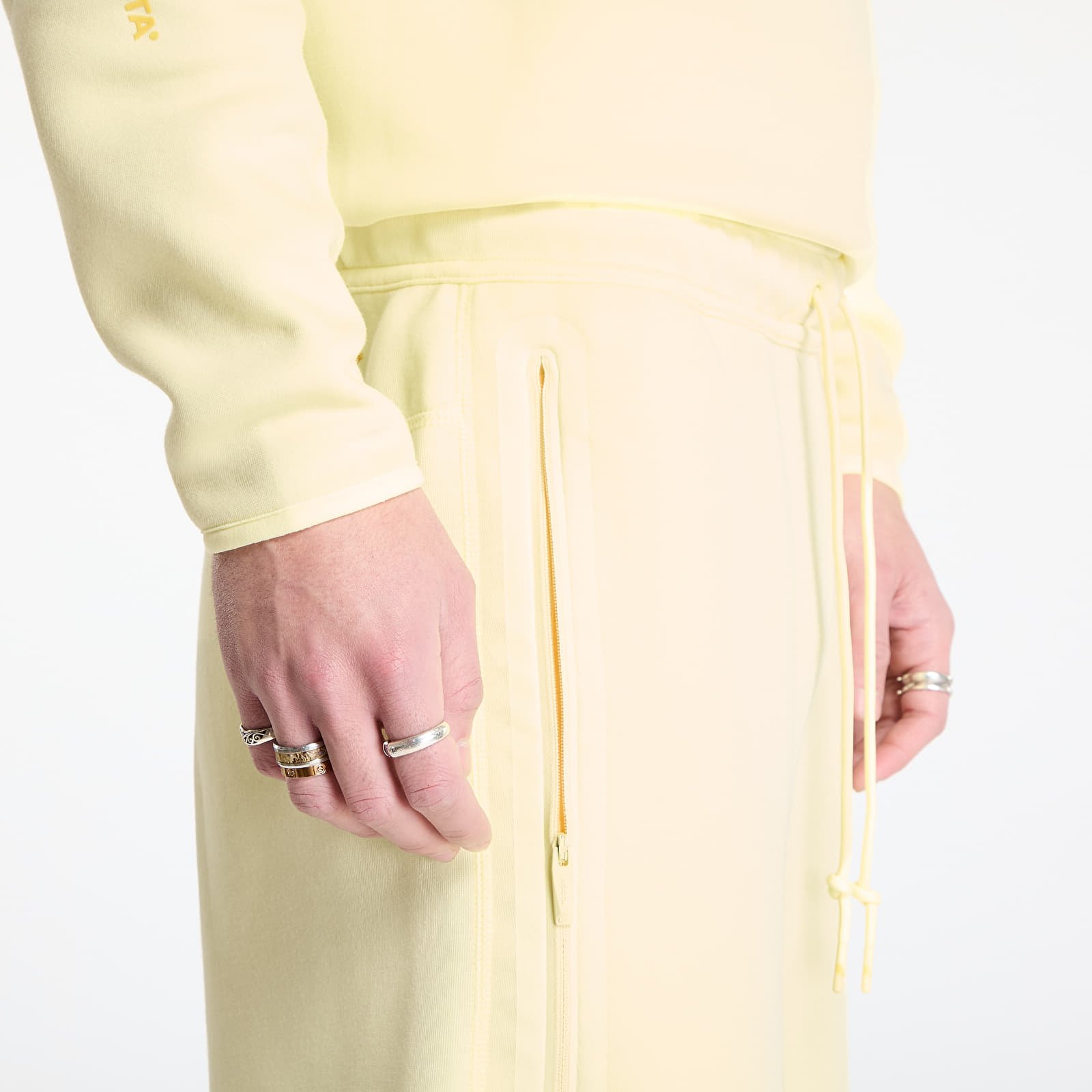 Férfi melegítőnadrágok Nike x NOCTA Tech Fleece Men's Open-Hem Sweatpants Citron Tint/ Vivid Sulfur