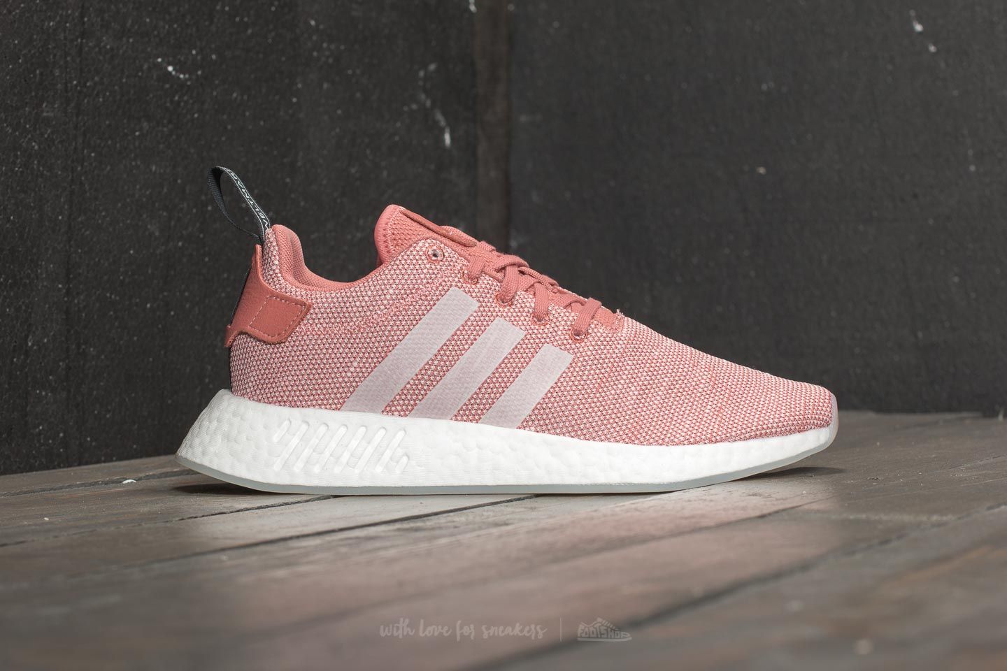 Adidas nmd r2 white pink outlet