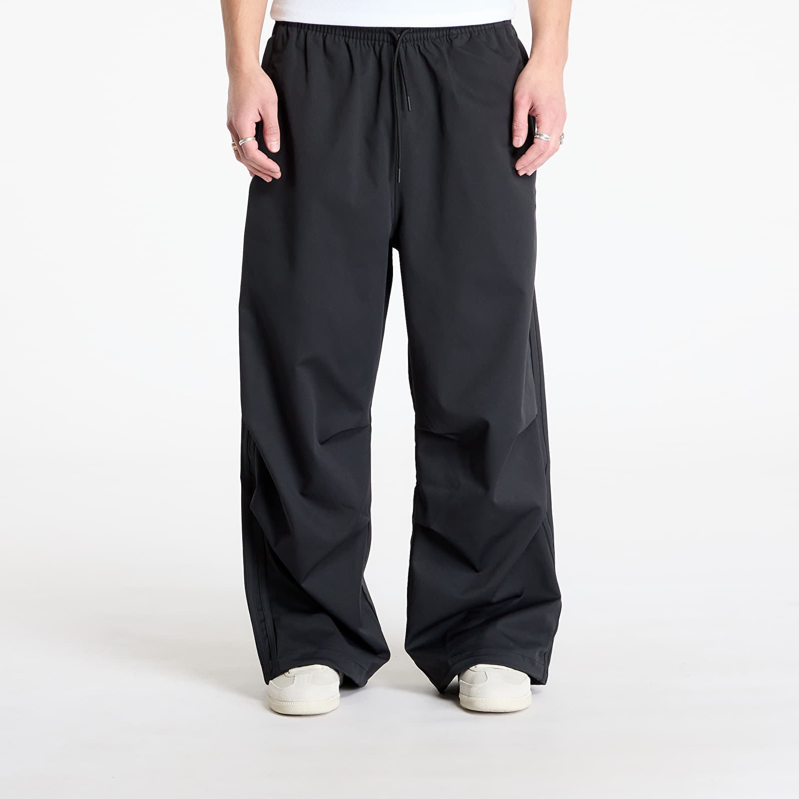 Pánské kalhoty adidas Parachute Pant Black