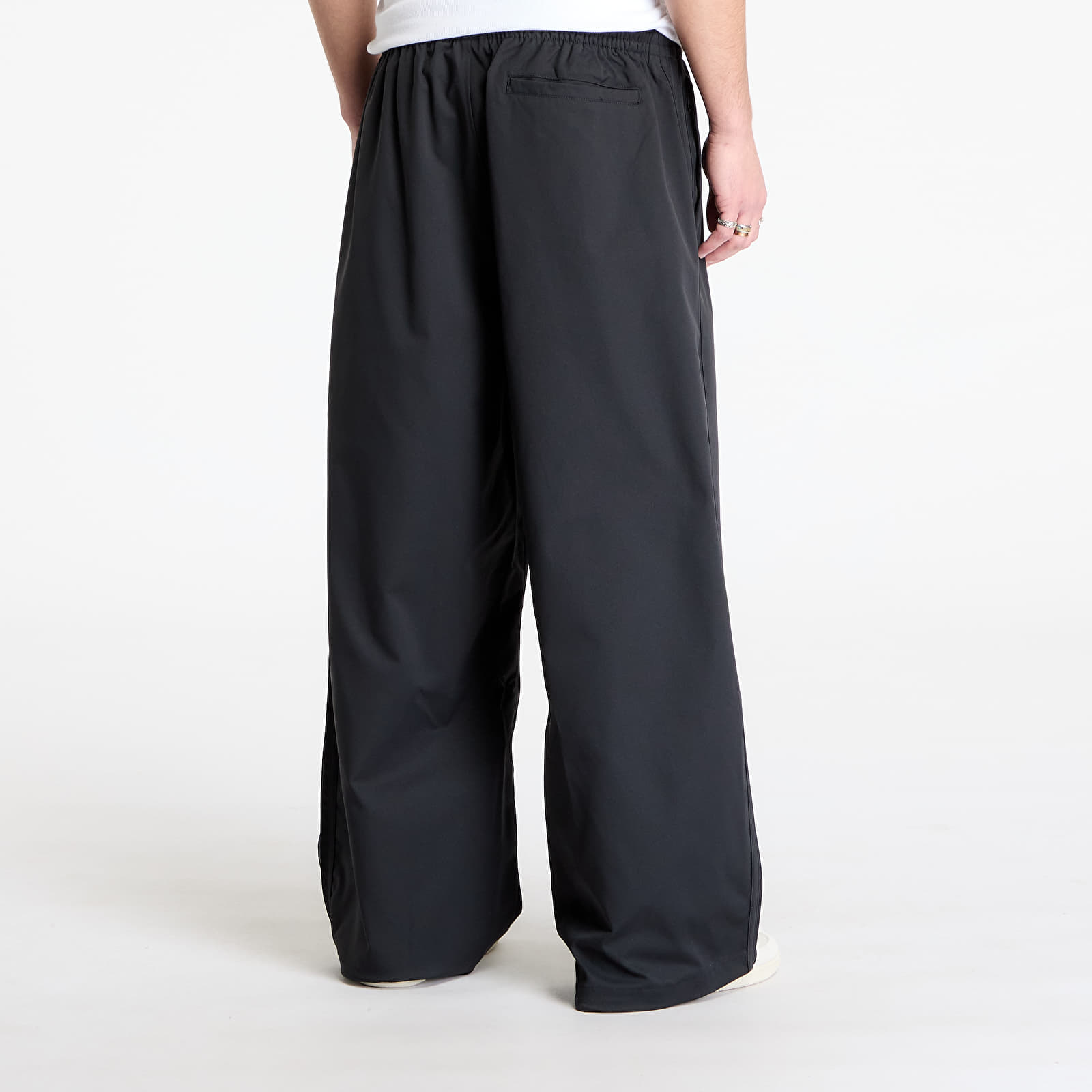 Pánské kalhoty adidas Parachute Pant Black