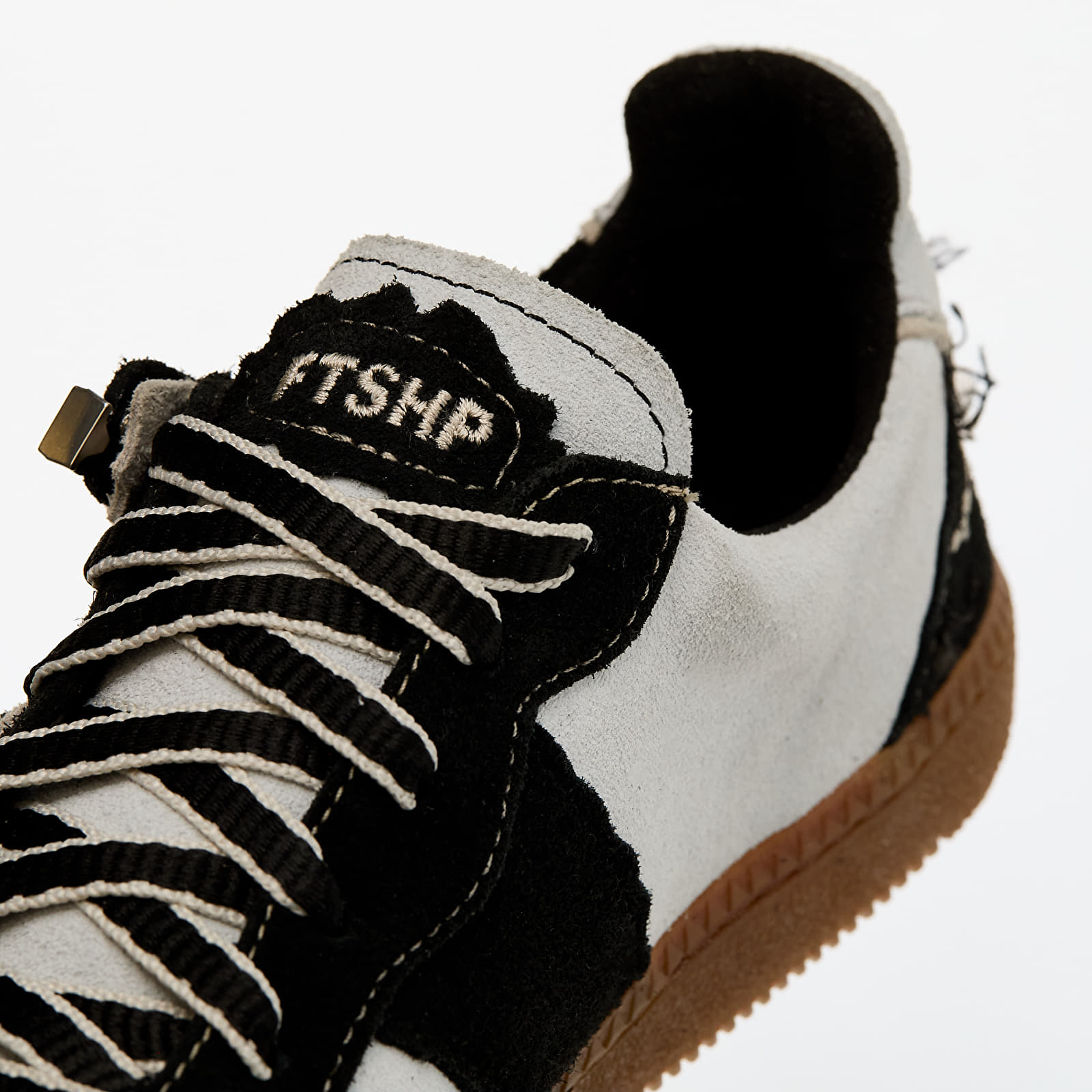 Men's shoes FTSHP x Botas Wave Black & White