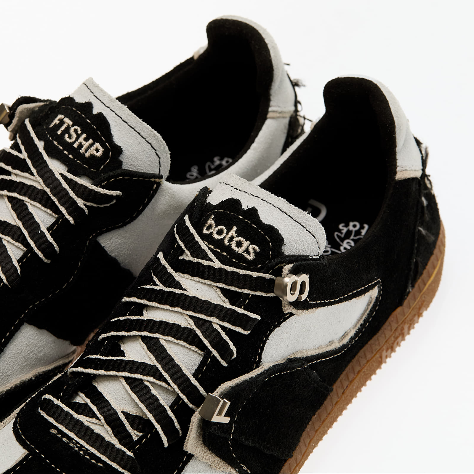 Men's shoes FTSHP x Botas Wave Black & White