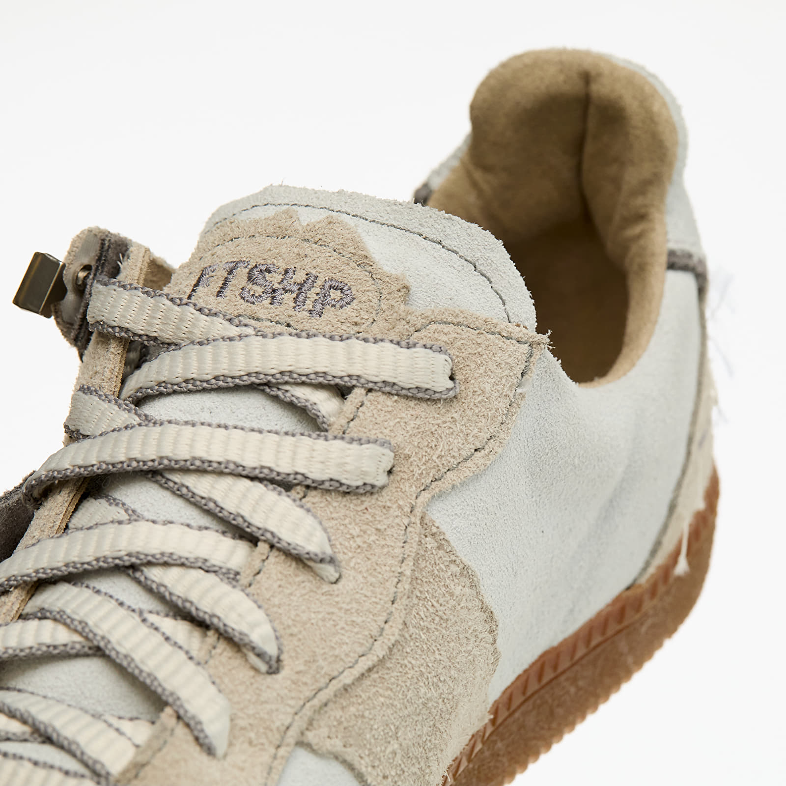 Men's shoes FTSHP x Botas Wave Off White & White