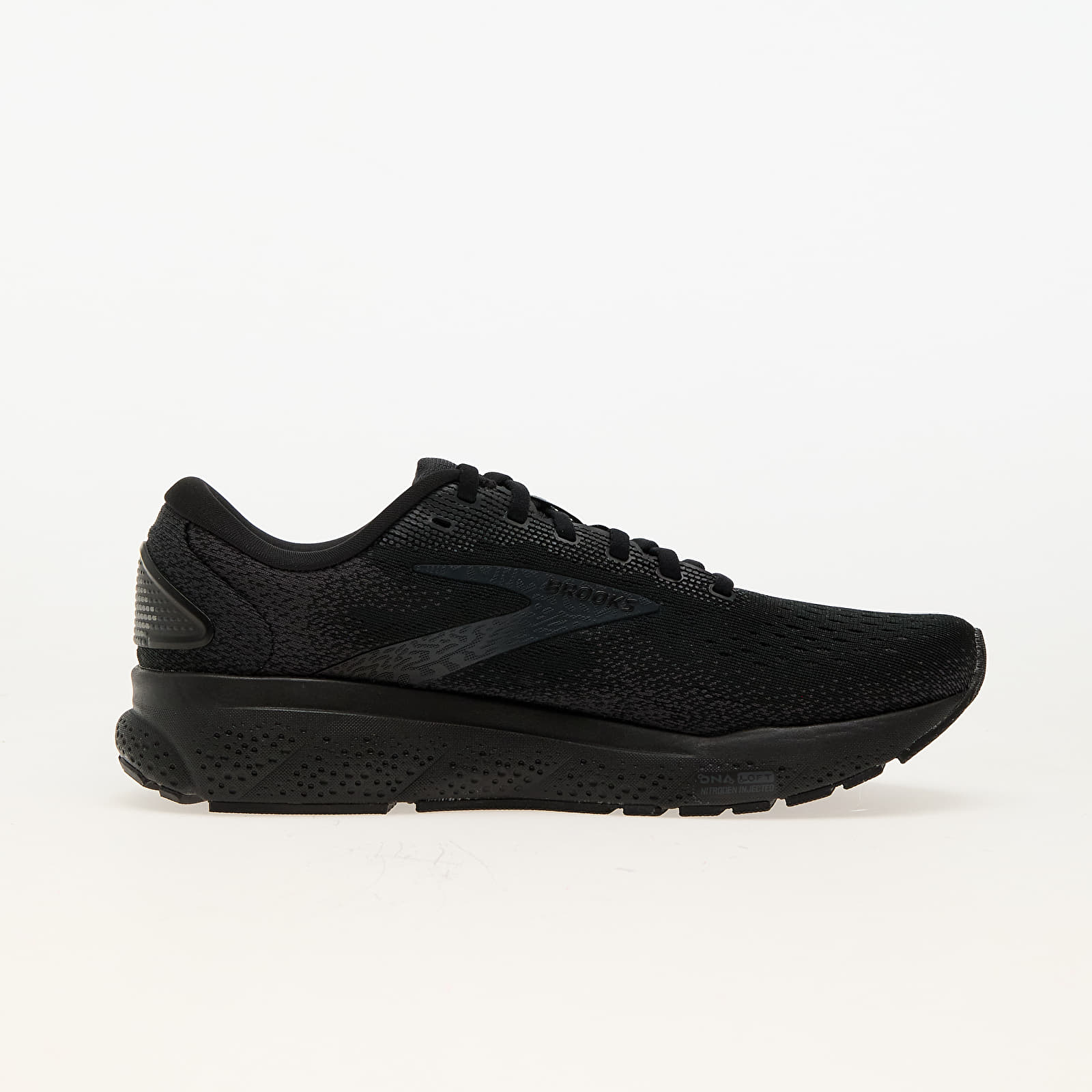 Brooks black shoes hot sale
