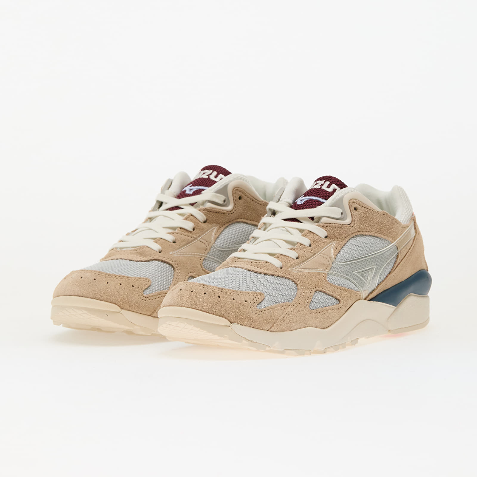 Мъжки кецове и обувки Mizuno Sky Medal S Groot/ Omushroom/ Bsea