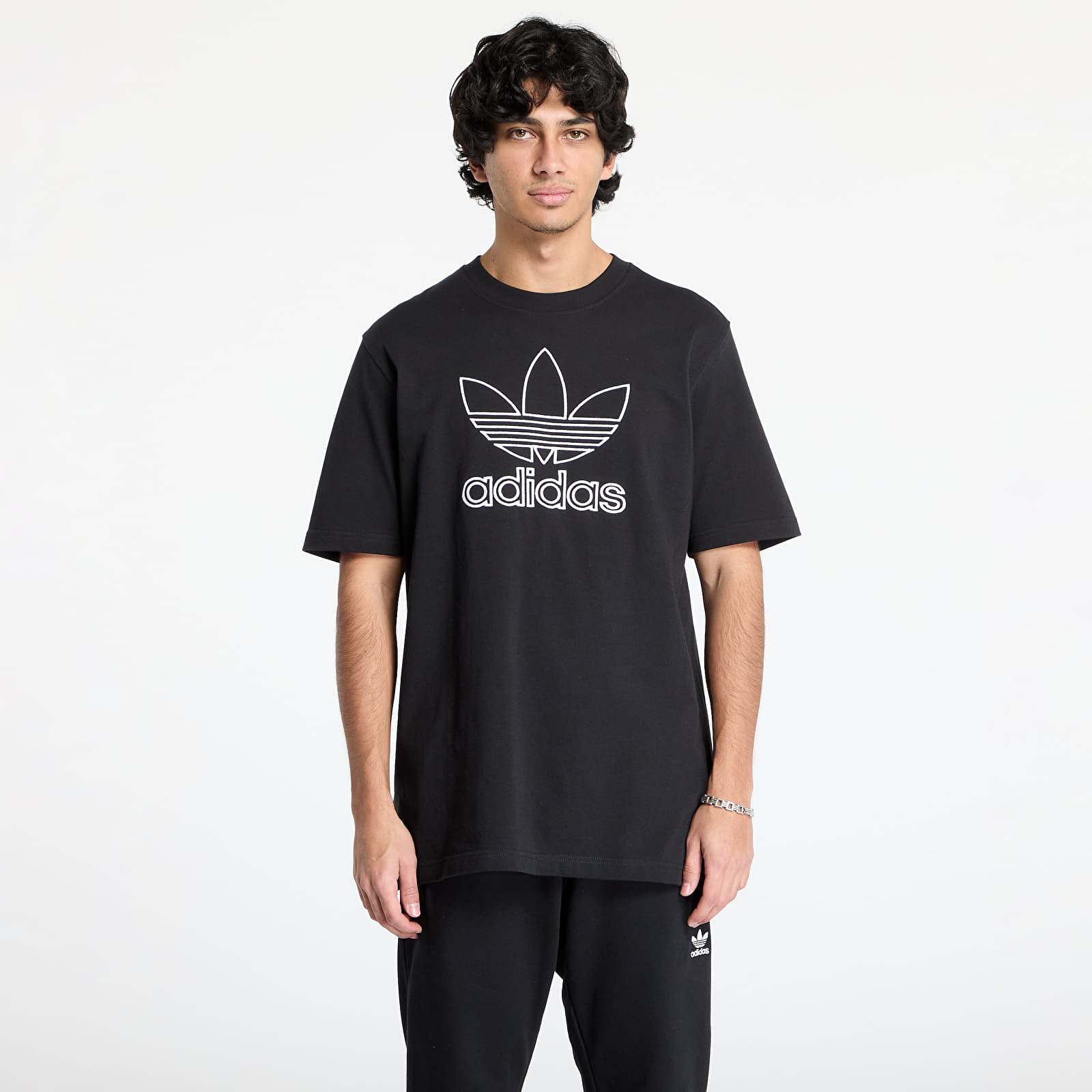 Miesten T-paidat adidas Adicolor Outline Trefoil Tee Black