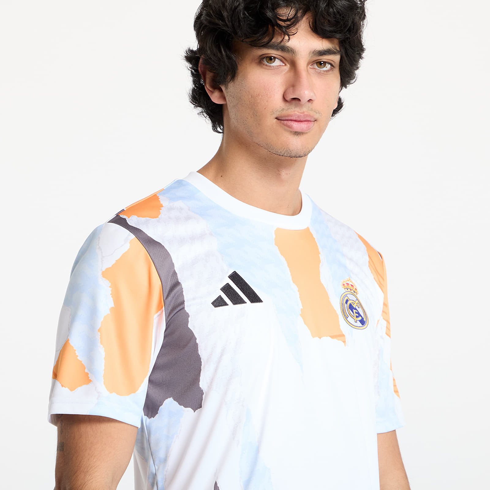 Koszulki adidas Real Madrid 24/25 Pre-Match Jersey White/ Crew Orange/ Charcoal/ Glow Blue