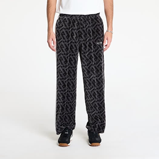 Jogger Pants Puma x Squid Game T7 Iconic Straight Track Pant PUMA Black Footshop