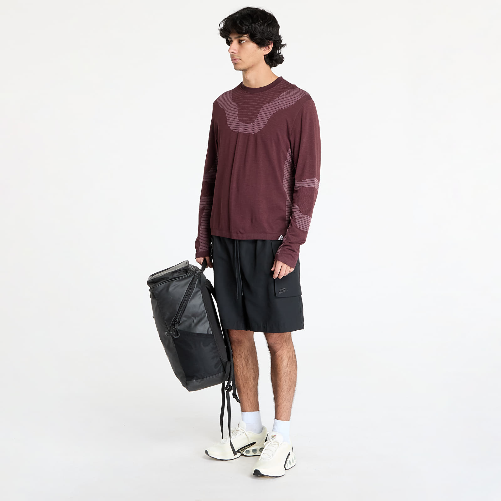 T-Shirts Nike ACG "Delta River" Dri-FIT ADV Long - Sleeve Base Layer Burgundy Crush/ Beyond Pink