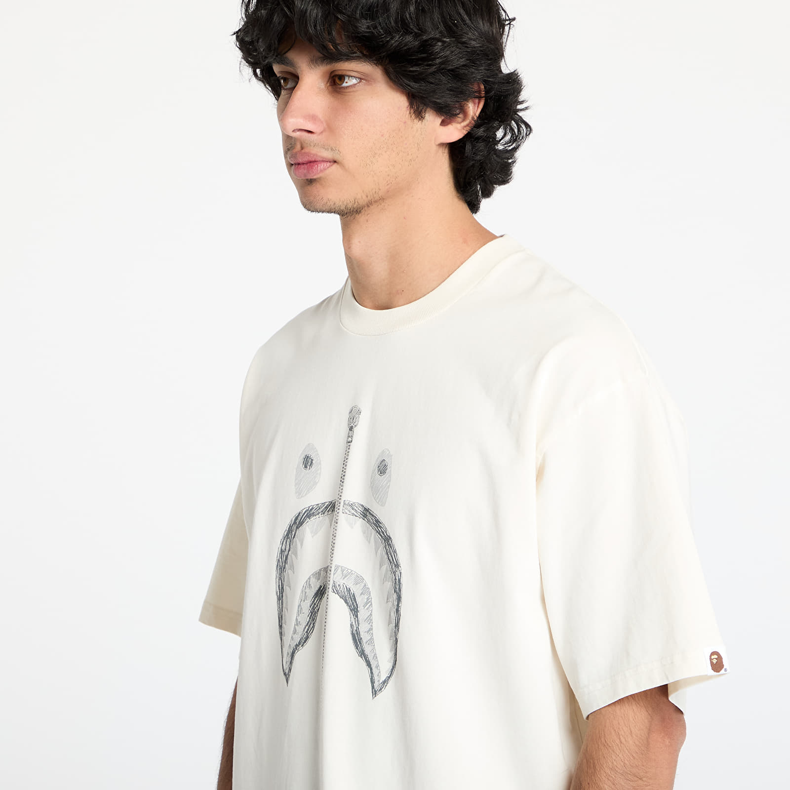 Koszulki A BATHING APE Garment Dye Shark Relaxed Fit Tee Ivory