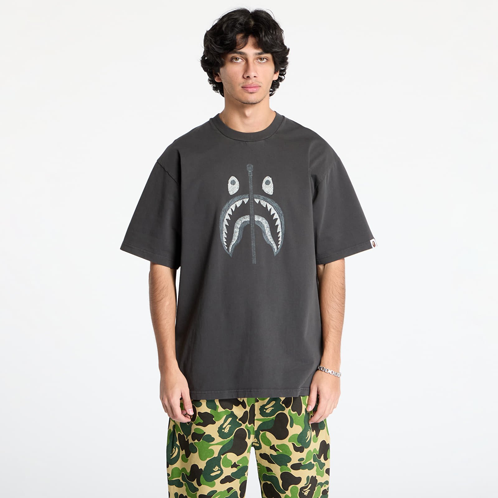 Pólók A BATHING APE Garment Dye Shark Relaxed Fit Tee Black