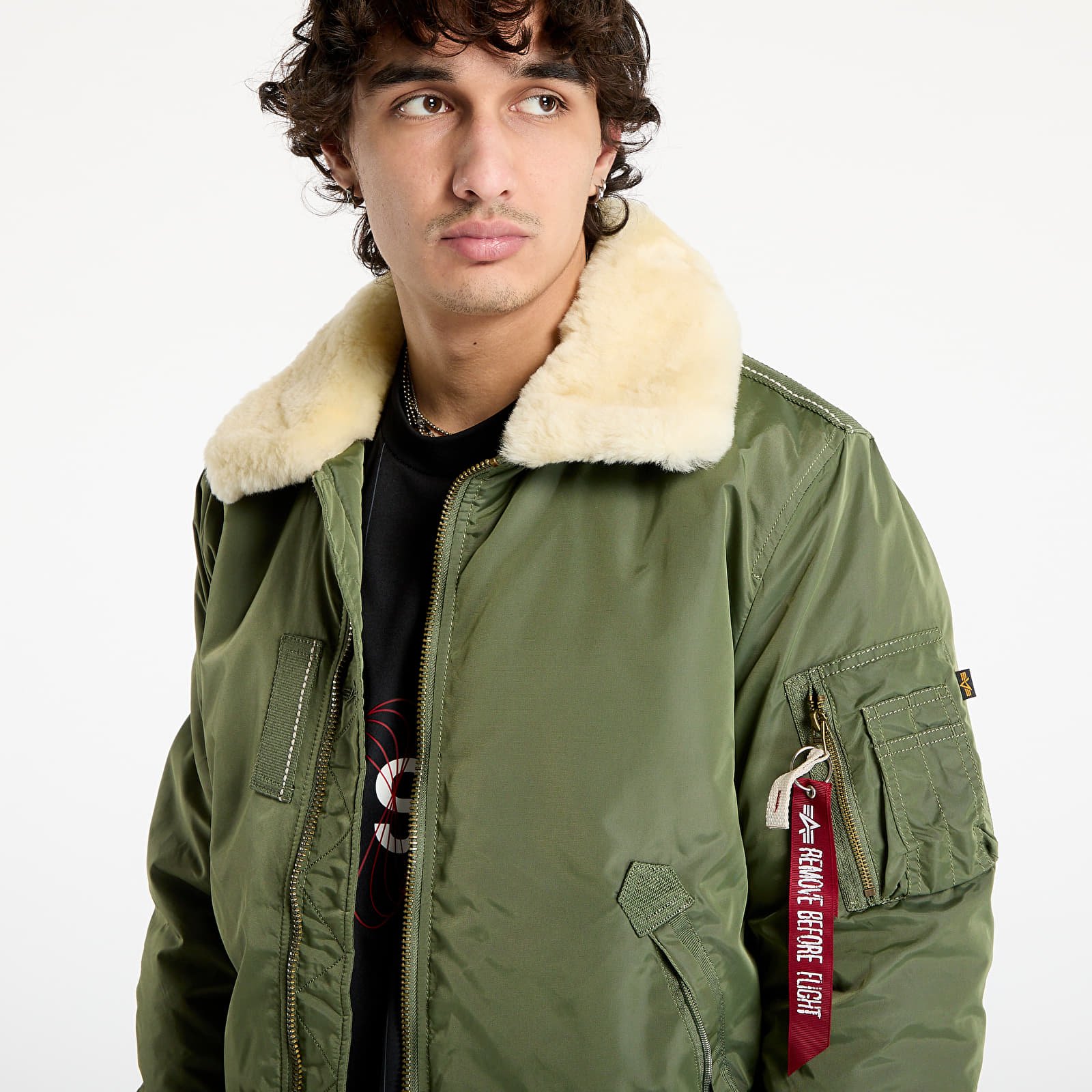 Meeste jakid Alpha Industries Injector III Olive