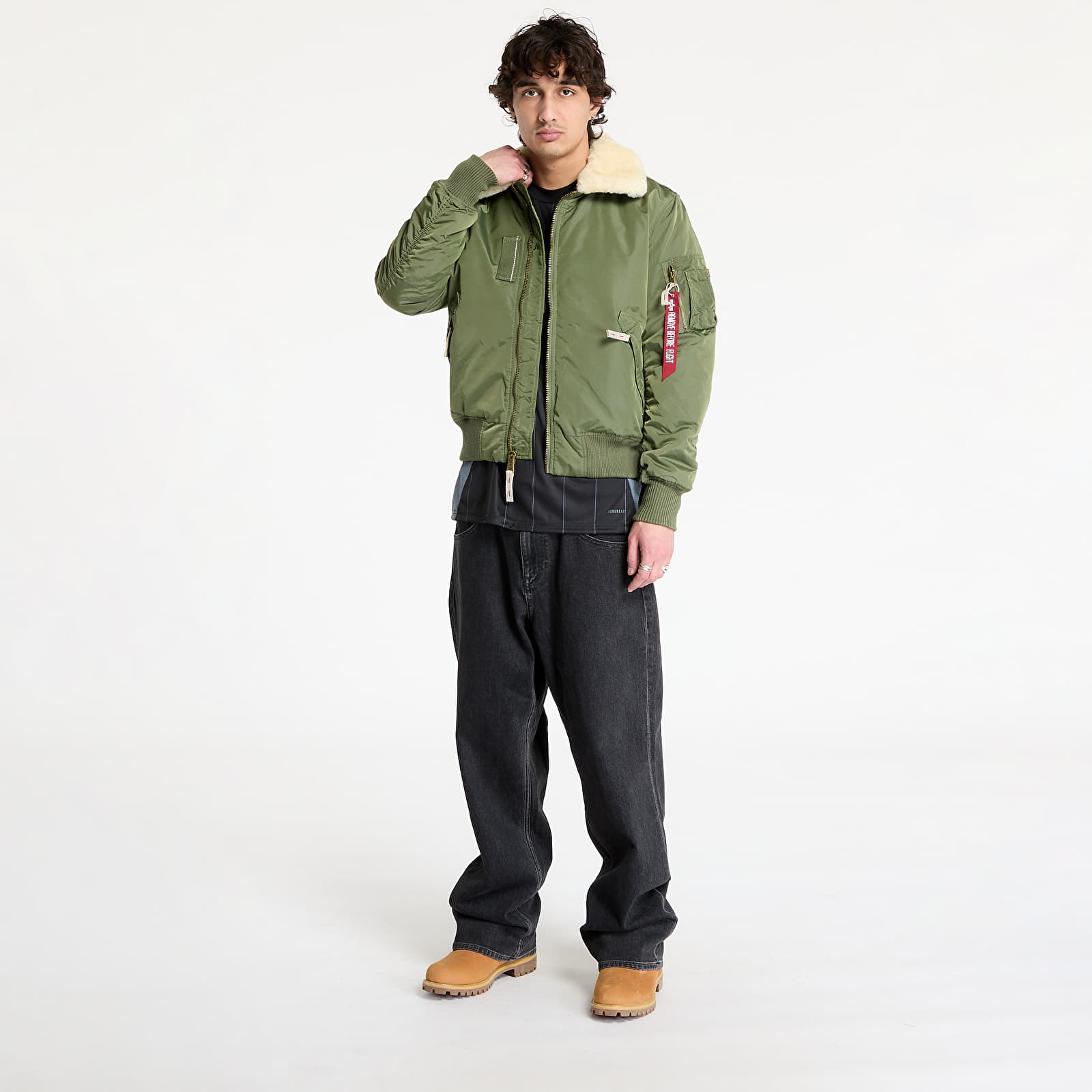 Jachete pentru bărbați Alpha Industries Injector III Olive