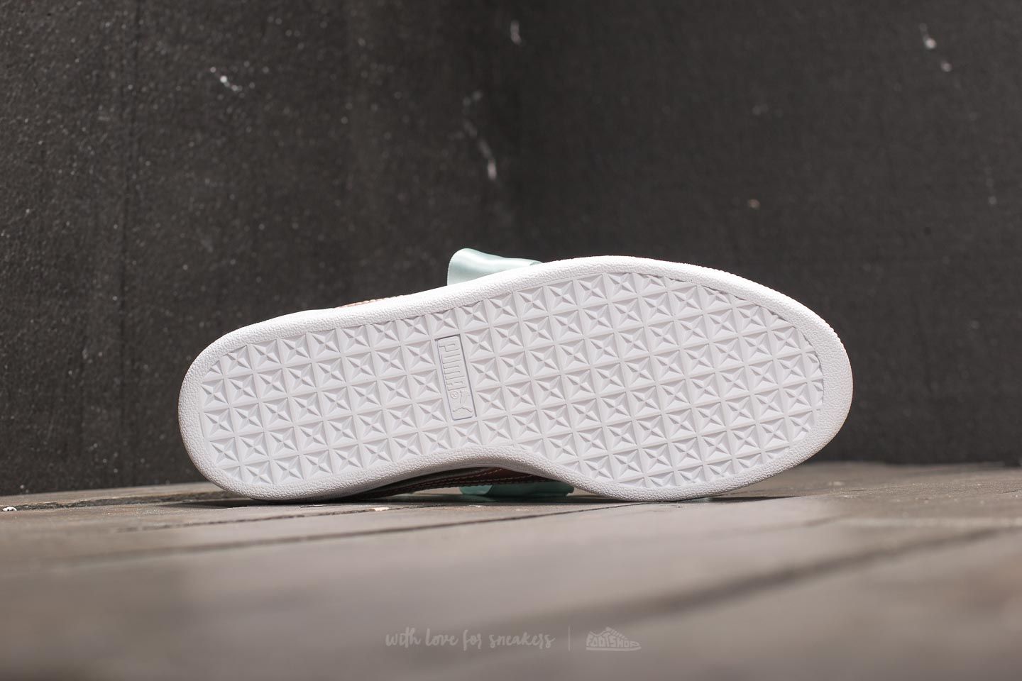 Dámské tenisky a boty Puma Basket Heart Bauble FM Wn's Silver