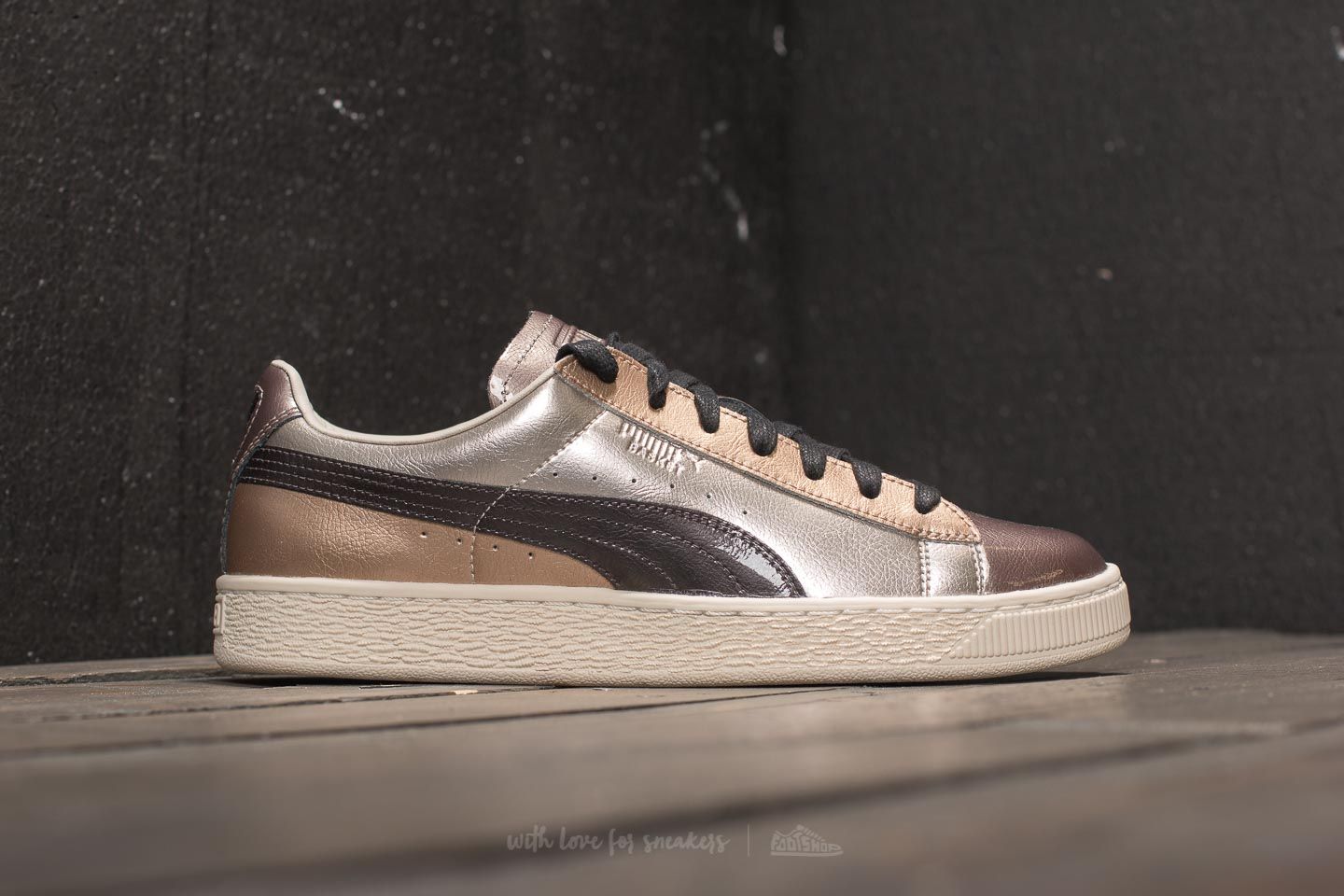 Puma bauble discount
