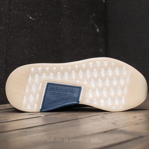 Adidas nmd deals r2 sole