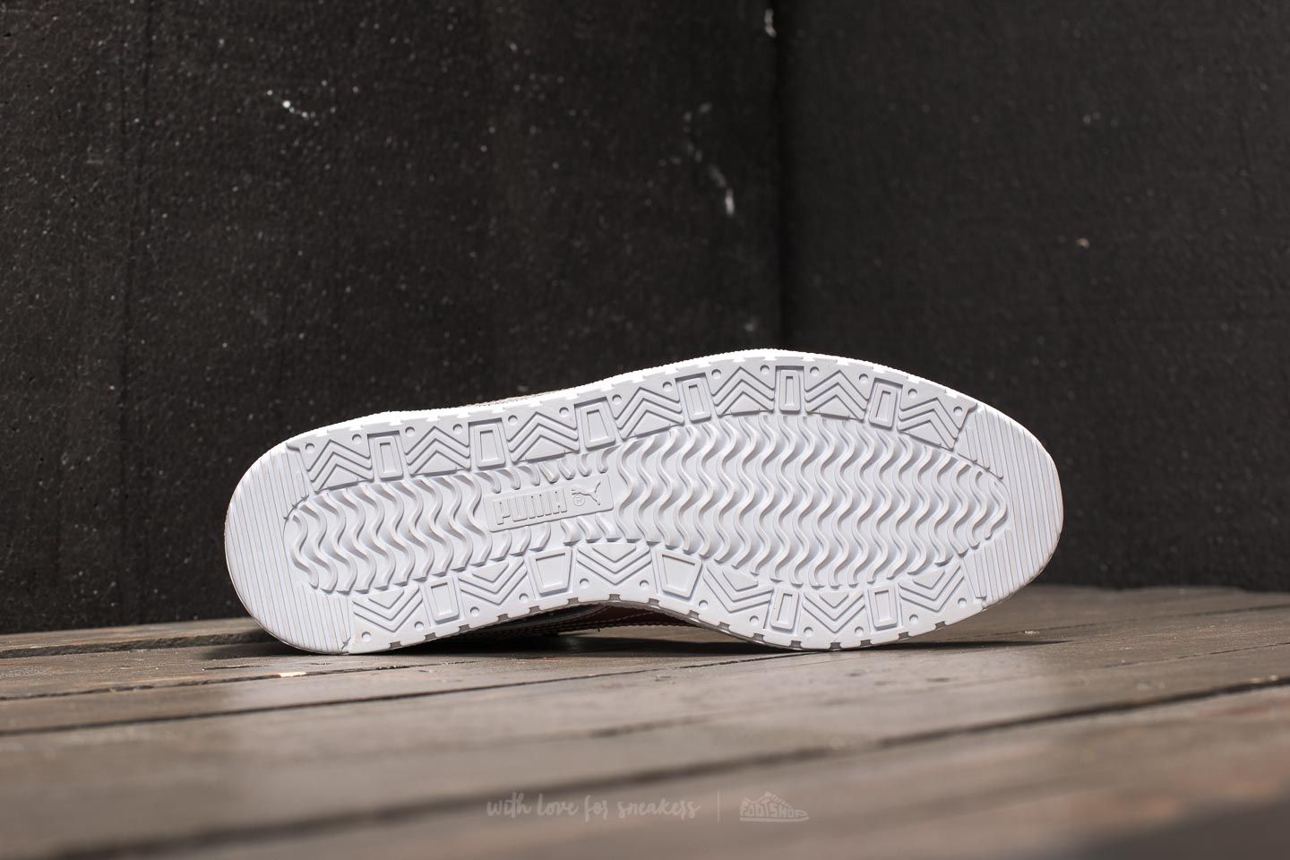 Puma basket broken bauble fm best sale