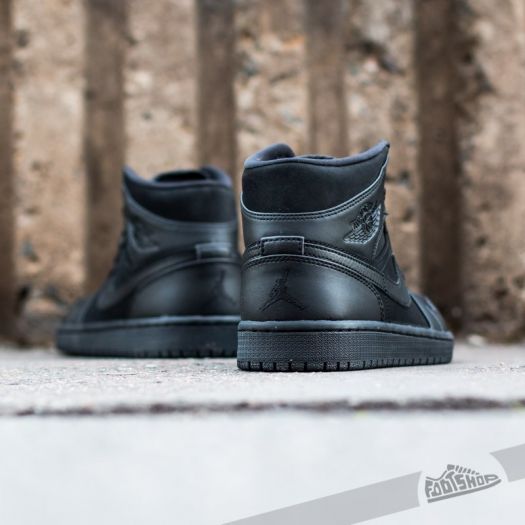 Air jordan 1 mid bg black store