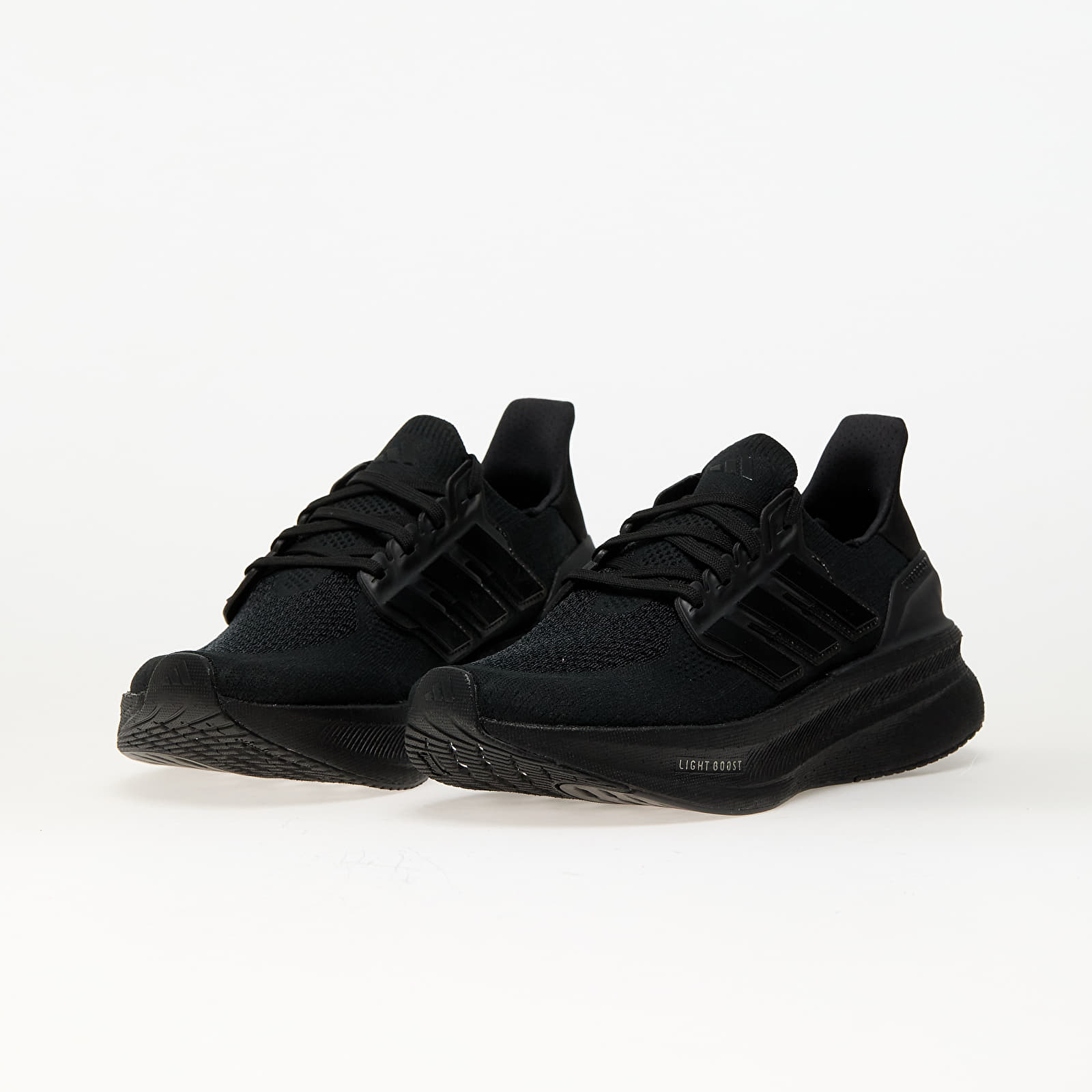 Frauen adidas UltraBOOST 5 W Core Black/ Core Black/ Core Black